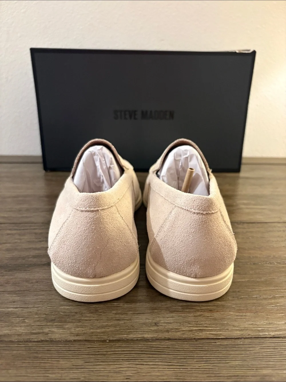 NIB [Steve Madden] Linux Slip-On Loafer Shoes Beige Suede Men’s Multiple Sizes